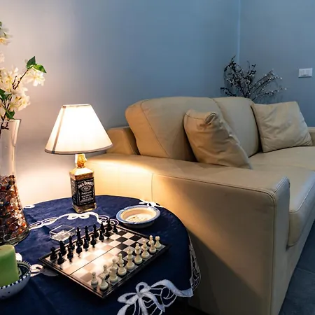 Nika Nika House Holiday home Carini